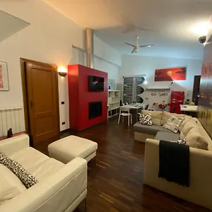 Casa Cirella Near Anagnina Metro , Roma Italia