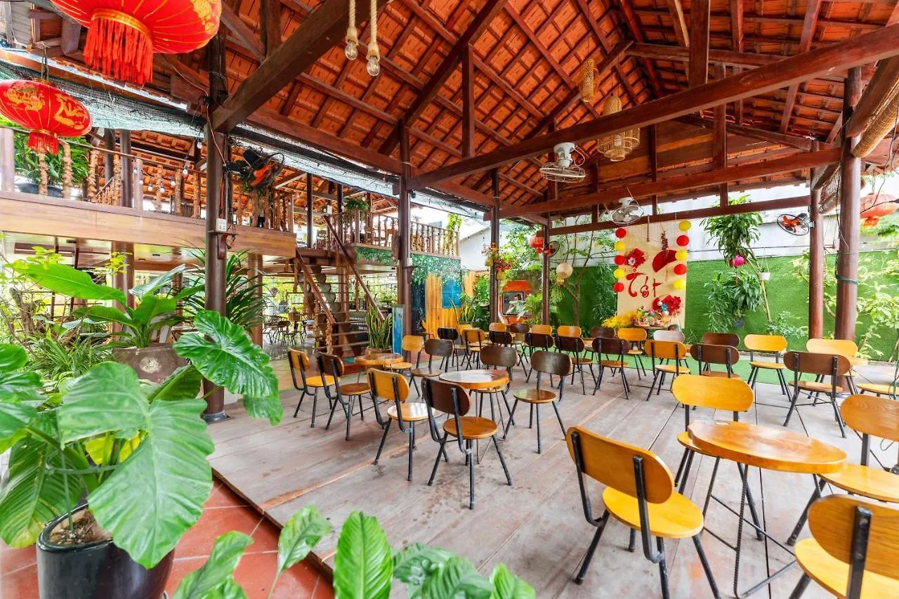 Alley Garden Homestay Hoi An